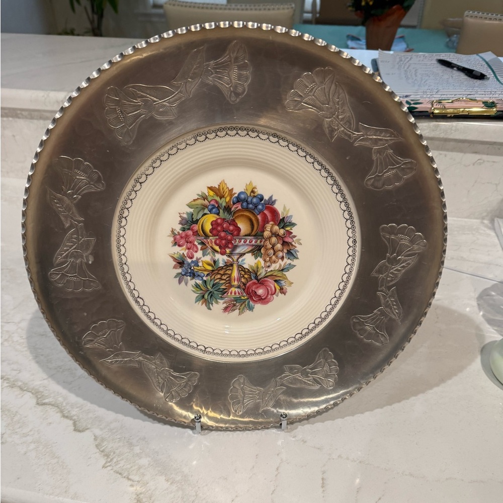 Triumph Silver and Cream Plate with Floral Center